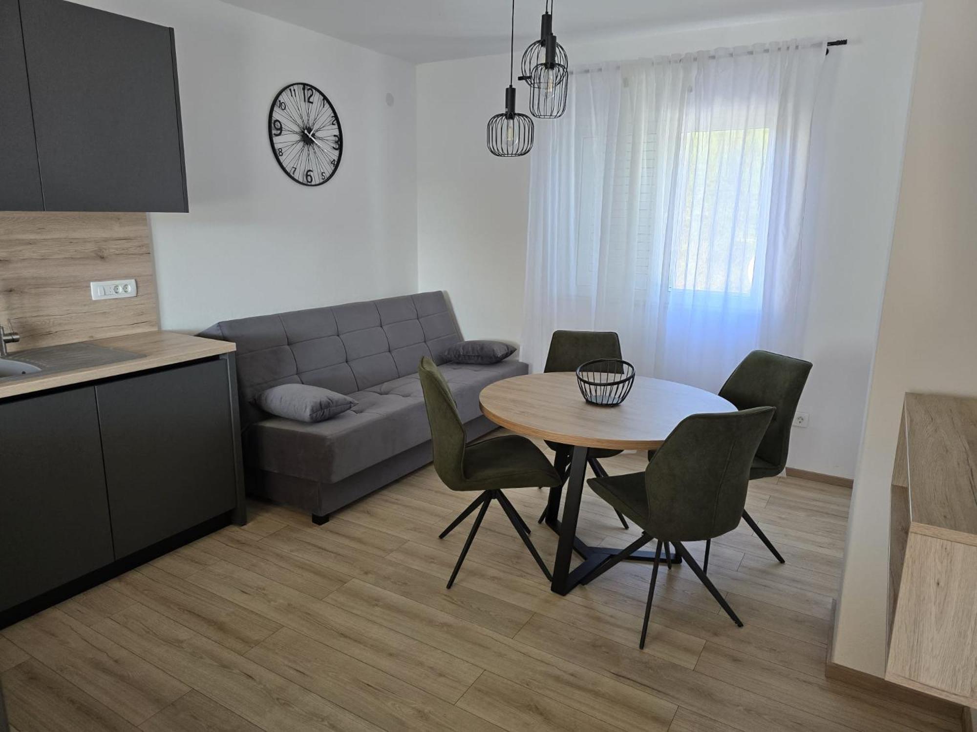 Pavic Apartment *