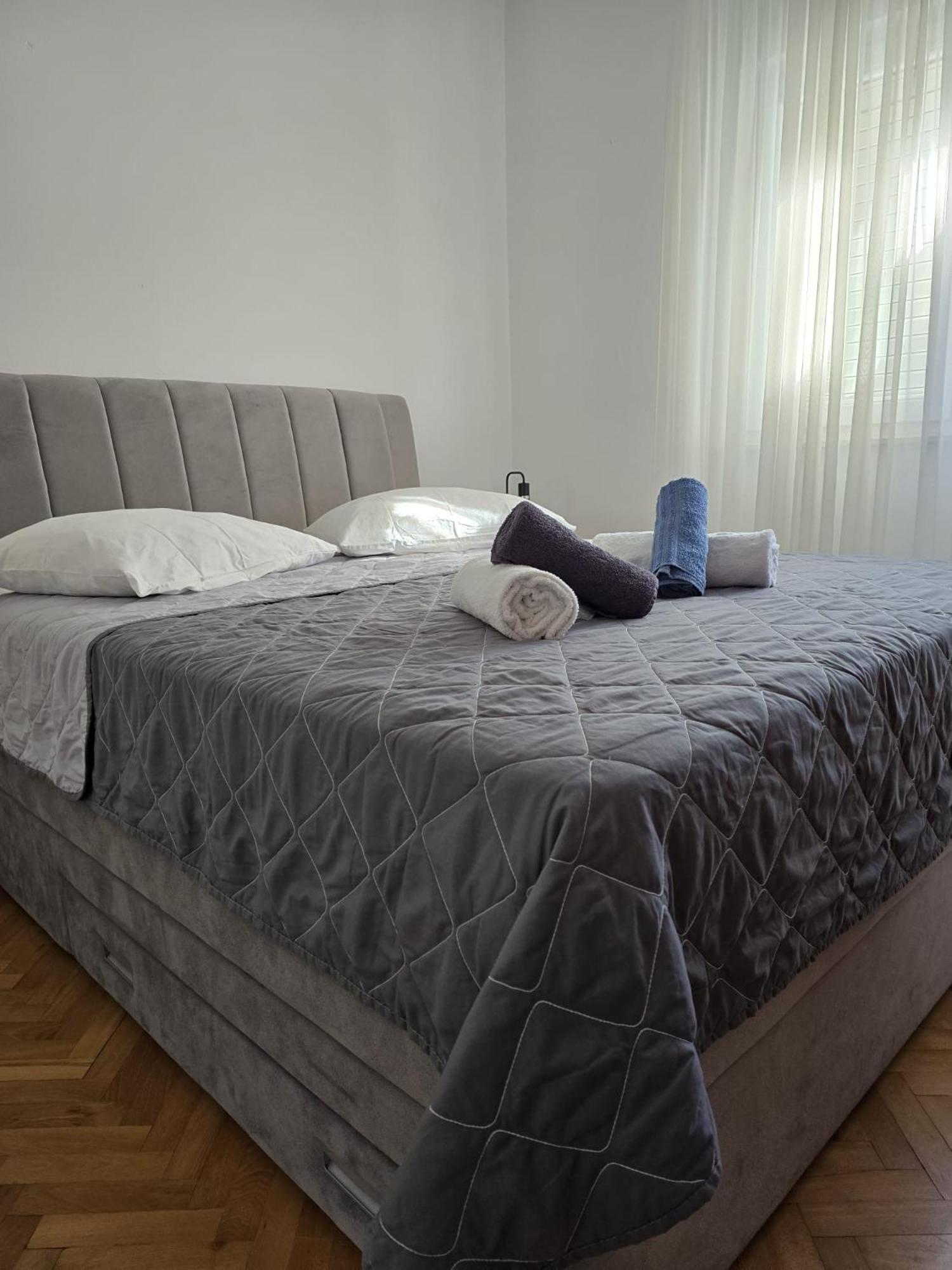 Apartment Pavic *