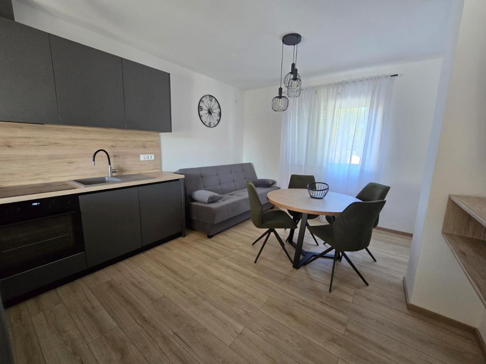 Apartment Pavic Sukosan